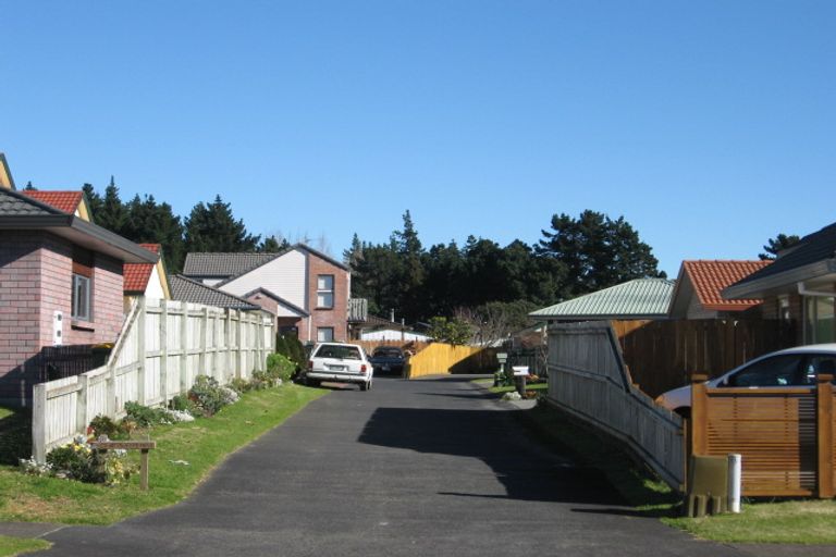 Photo of property in 27 Muirfield Street, Wattle Downs, Auckland, 2103