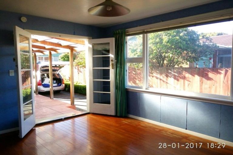 Photo of property in 149 Avonhead Road, Avonhead, Christchurch, 8042