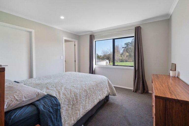 Photo of property in 841 Makerua Road, Tokomaru, Palmerston North, 4474