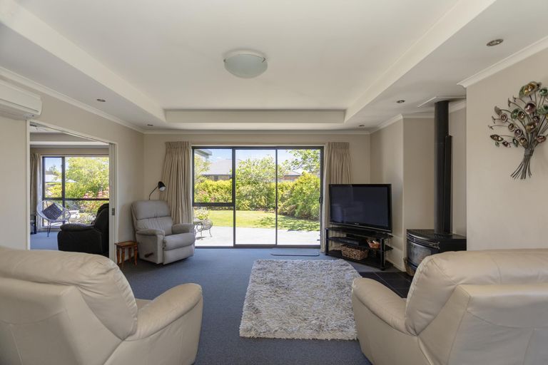 Photo of property in 22 North Ridge Drive, Oamaru North, Oamaru, 9400