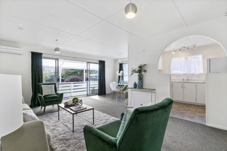 Photo of property in 321a Wellington Road, Wainuiomata, Lower Hutt, 5014