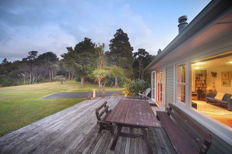 Photo of property in 21 Ti Point Road, Ti Point, Warkworth, 0985