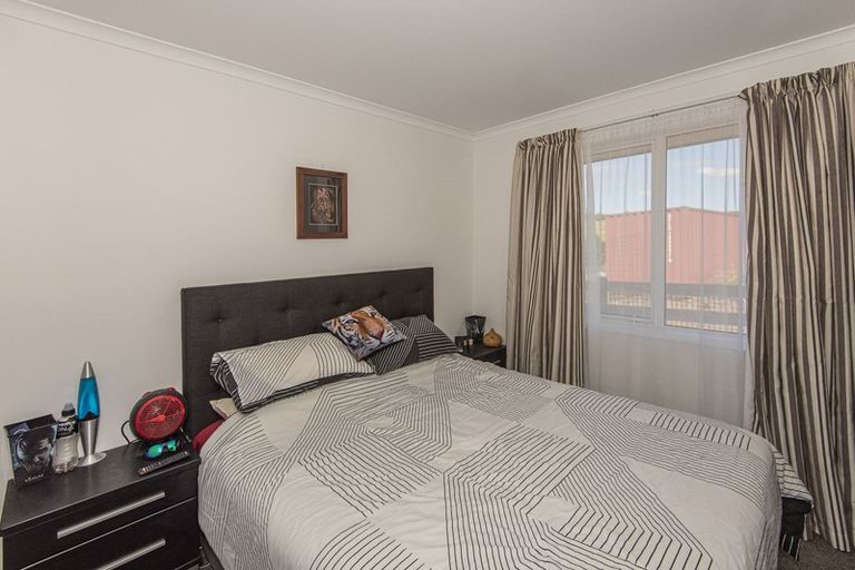 Photo of property in 17 Catherin Servant Close, Maunu, Whangarei, 0110