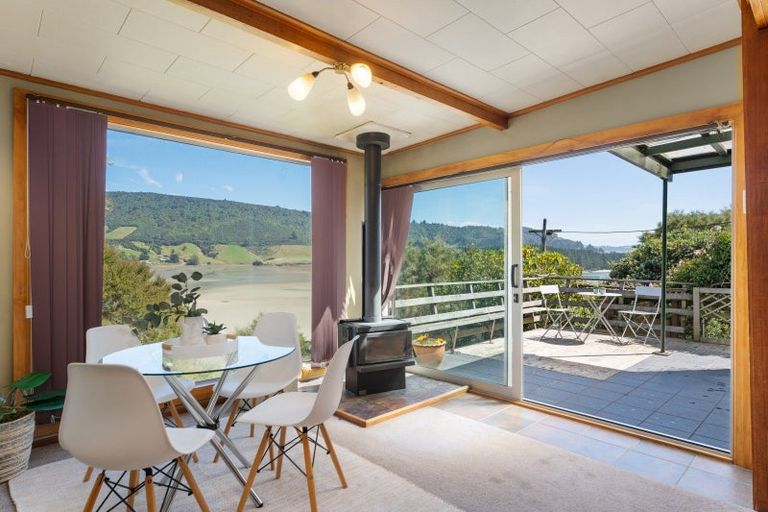 Photo of property in 50 Bay Road, Purakaunui, Port Chalmers, 9081