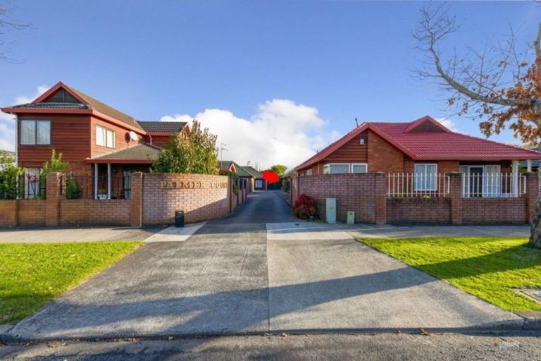 Photo of property in 5/6 Palmer Crescent, Silverstream, Upper Hutt, 5019