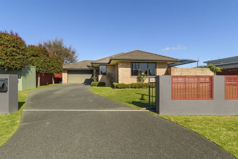Photo of property in 28 Alva Glen Place, Pyes Pa, Tauranga, 3112