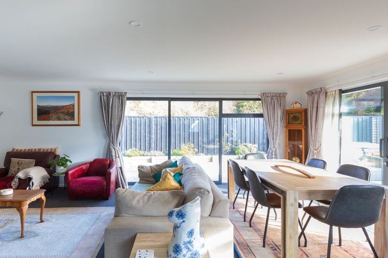 Photo of property in 25 Copinsha Street, Palmerston, 9430