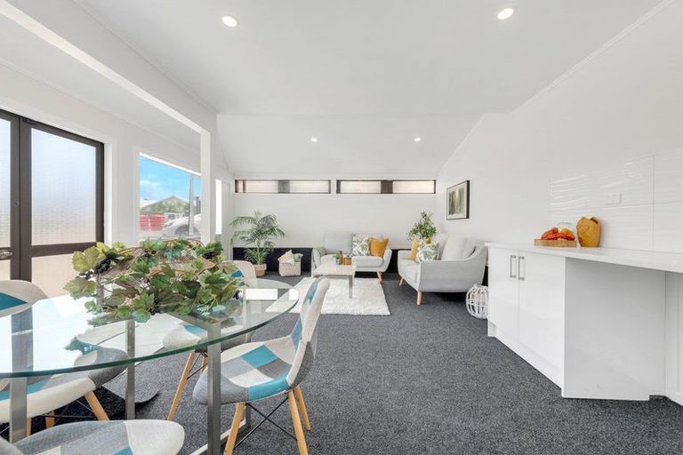 Photo of property in 1/55 Alfriston Road, Manurewa East, Auckland, 2102