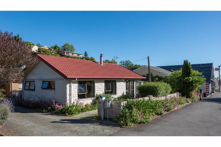 Photo of property in 1/64 Waimea Road, Nelson South, Nelson, 7010