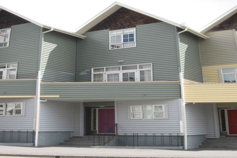 Photo of property in 5 Murphy Street, Thorndon, Wellington, 6011