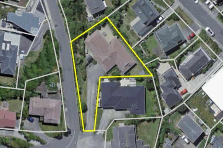 Photo of property in 75 Rangoon Street, Khandallah, Wellington, 6035