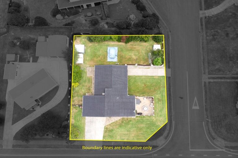 Photo of property in 43 Mahana Road, Ngatea, 3503