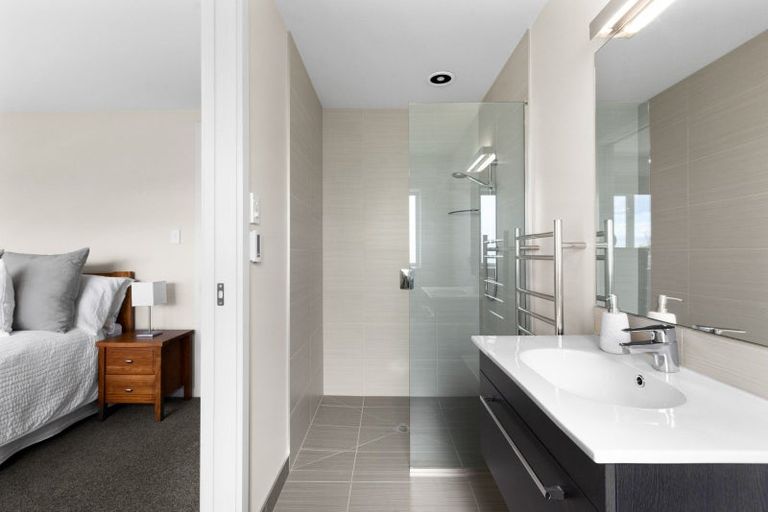 Photo of property in 64 Timoti Road, Waimarama, Havelock North, 4294