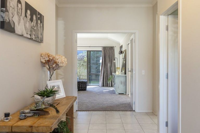 Photo of property in 19 Red Setter Grove, Nukuhau, Taupo, 3330