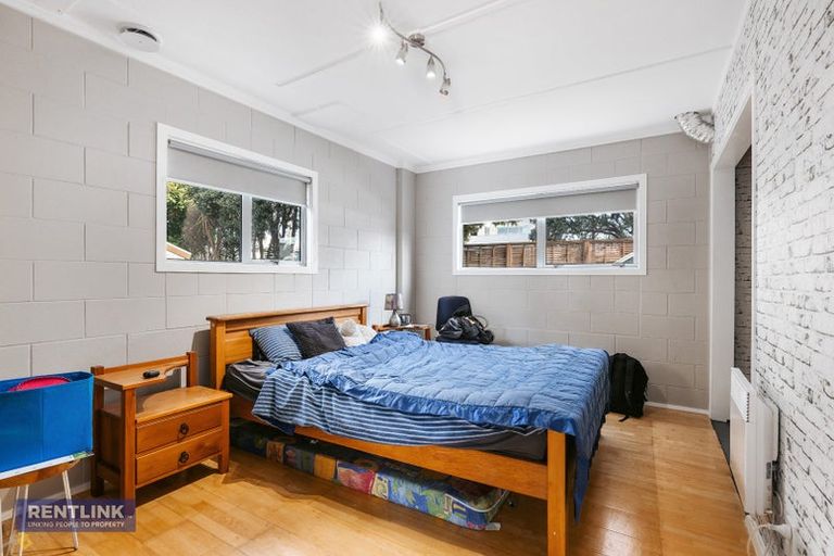 Photo of property in 1247 Papamoa Beach Road, Papamoa Beach, Papamoa, 3118