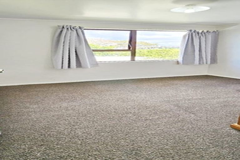 Photo of property in 1/22 Norrie Smith Avenue, Flat Bush, Auckland, 2023