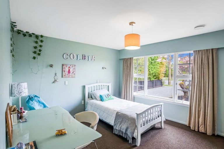 Photo of property in 52 Ashgrove Street, Rangiora, 7400