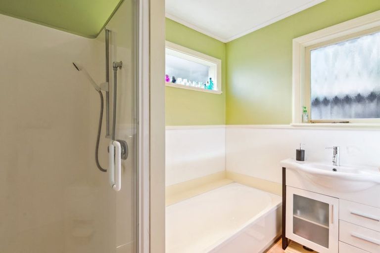 Photo of property in 39 Eatwell Avenue, Paraparaumu Beach, Paraparaumu, 5032