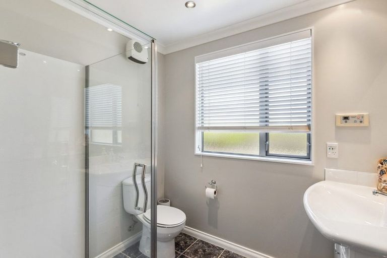 Photo of property in 3 Cadastral Court, Paraparaumu, 5032