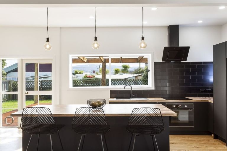 Photo of property in 54 Victoria Road, Saint Kilda, Dunedin, 9012