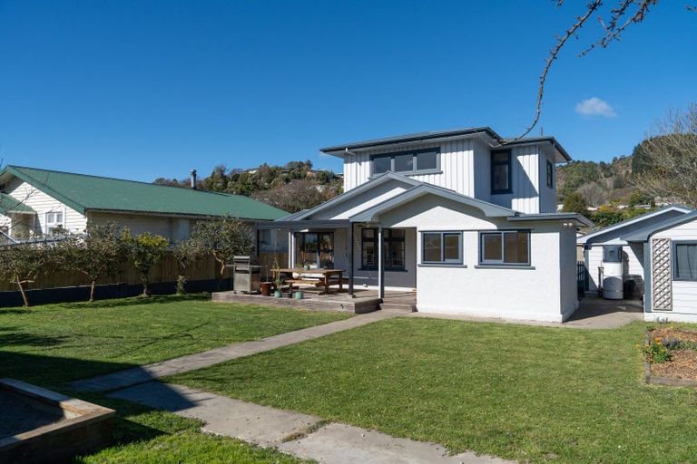Photo of property in 16 Gorrie Street, Nelson South, Nelson, 7010