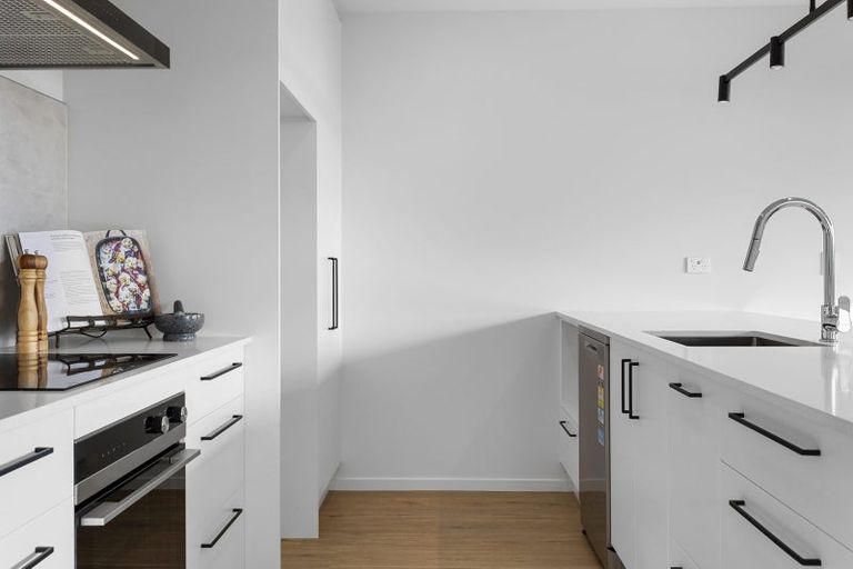 Photo of property in 33 Matai Springs Drive, Halswell, Christchurch, 8025