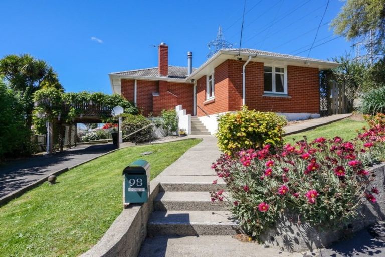 Photo of property in 98 Wakari Road, Helensburgh, Dunedin, 9010