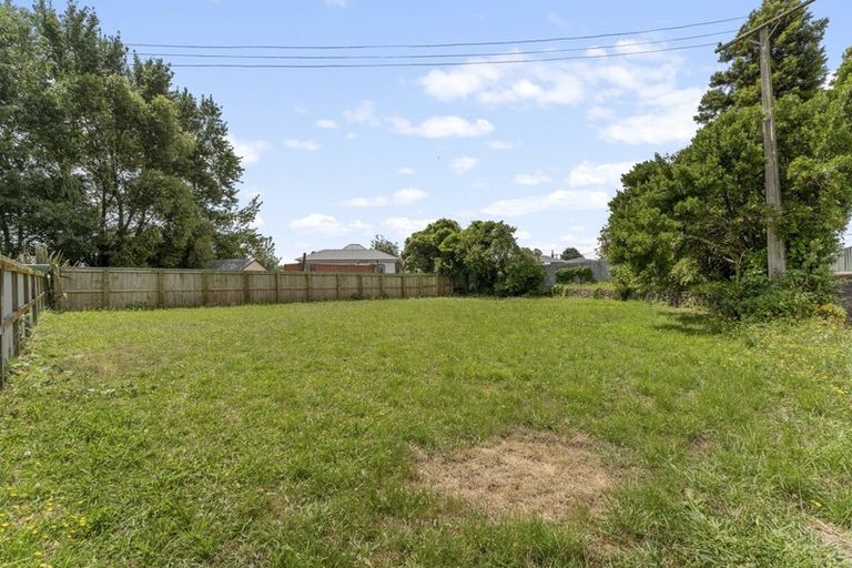 Photo of property in 15 Kirk Street, Otaki, 5512