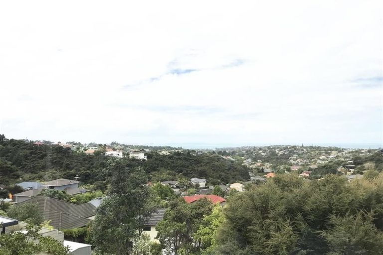 Photo of property in 953 East Coast Road, Torbay, Auckland, 0630