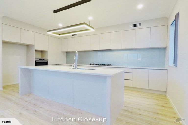 Photo of property in 16 Pinefield Road, Whenuapai, Auckland, 0618