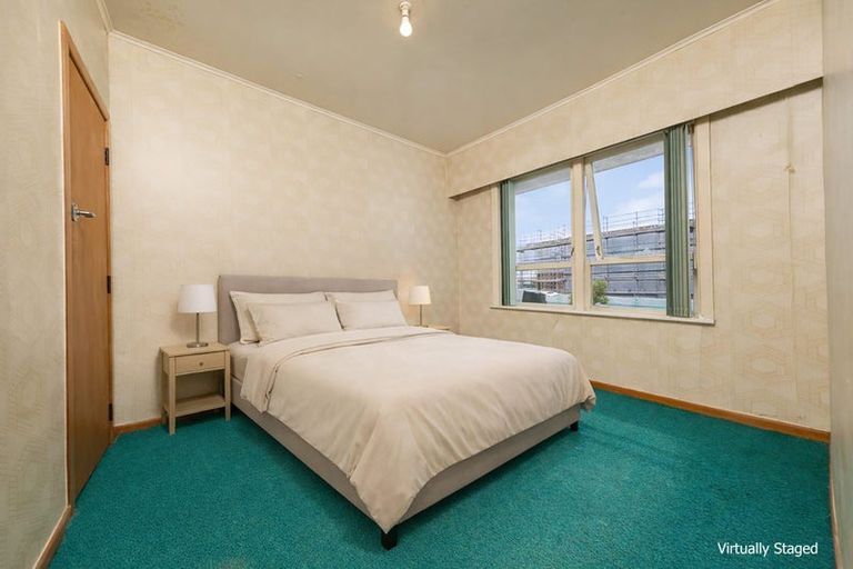 Photo of property in 12 Montmere Avenue, Te Atatu Peninsula, Auckland, 0610