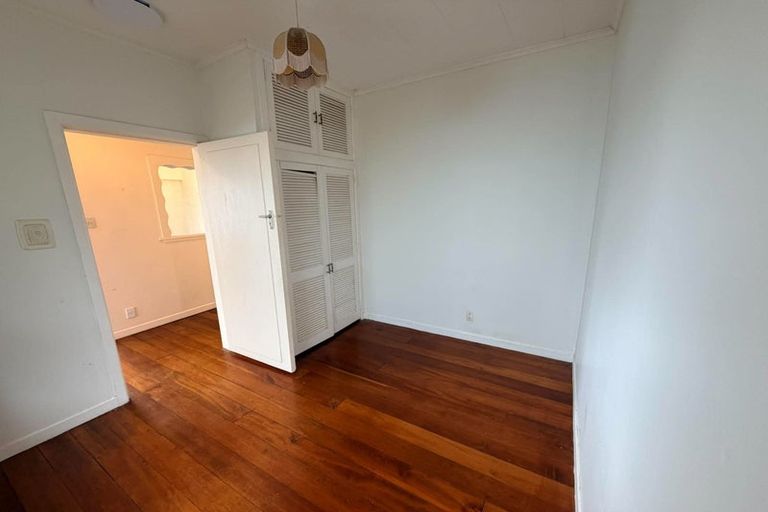Photo of property in 106 Grafton Road, Roseneath, Wellington, 6011