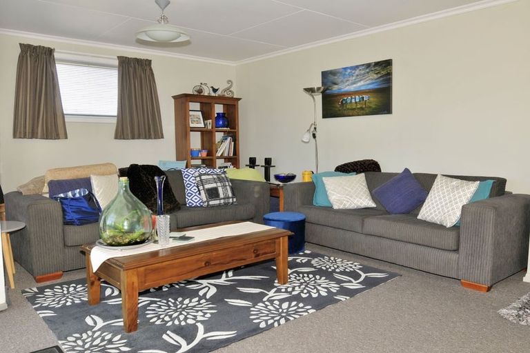 Photo of property in 77 Bledisloe Street, Kurow, 9435