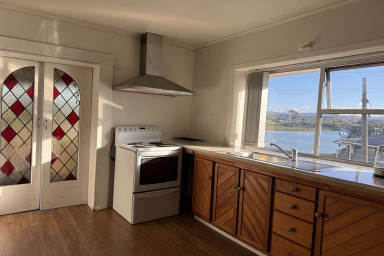 Photo of property in 20a Kenley Place, Avondale, Auckland, 1026