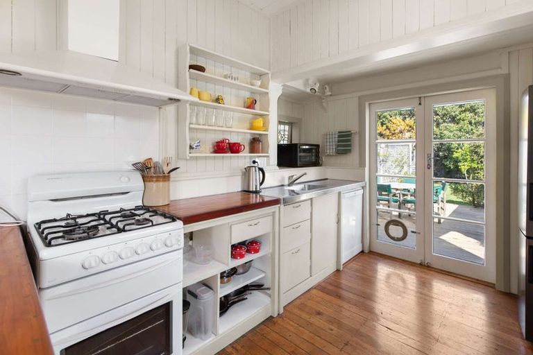 Photo of property in 16 Stark Street, Durie Hill, Whanganui, 4500