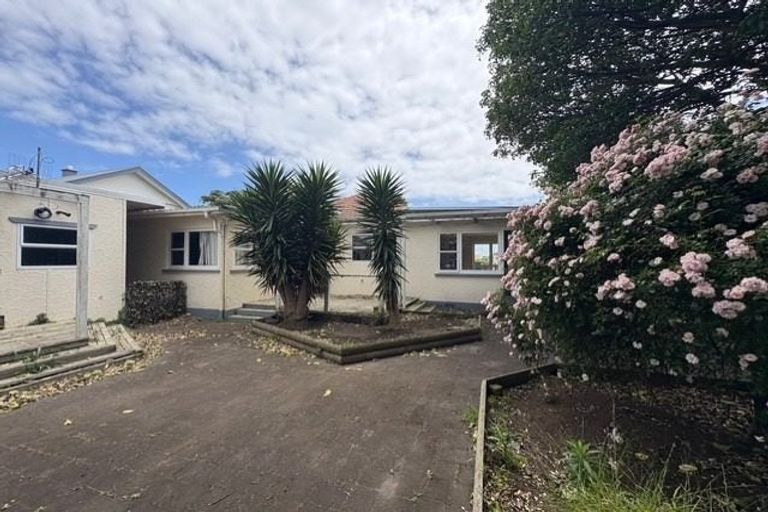 Photo of property in 31 Dives Avenue, Hawera, 4610