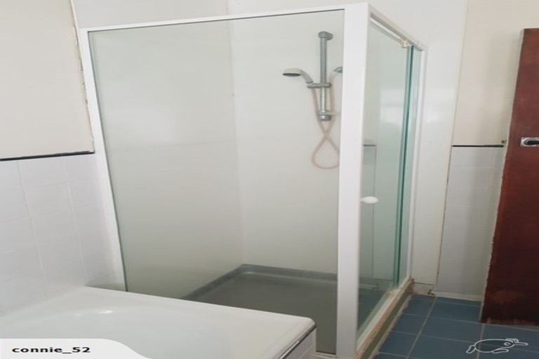 Photo of property in 20 Ashleigh Crescent, Miramar, Wellington, 6022