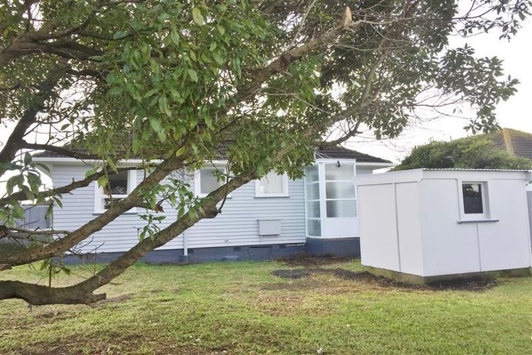 Photo of property in 145 Puriri Street, Castlecliff, Whanganui, 4501