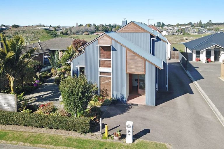 Photo of property in 30a Oxford Street, Te Puke, 3119