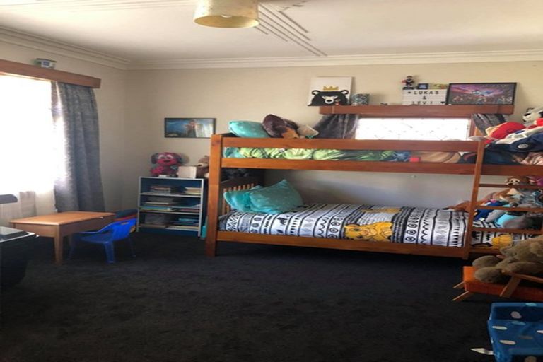 Photo of property in 43 Glen Road, Mornington, Dunedin, 9011