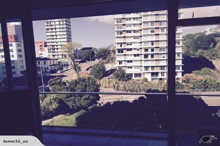 Photo of property in Montreaux Apartments, 5e/164 The Terrace, Wellington Central, Wellington, 6011