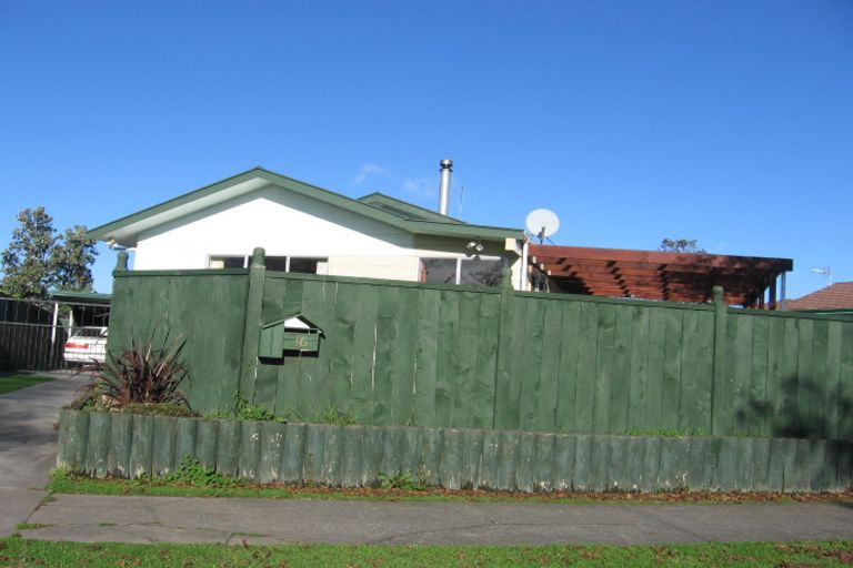 Photo of property in 16 Jupiter Street, Milson, Palmerston North, 4414
