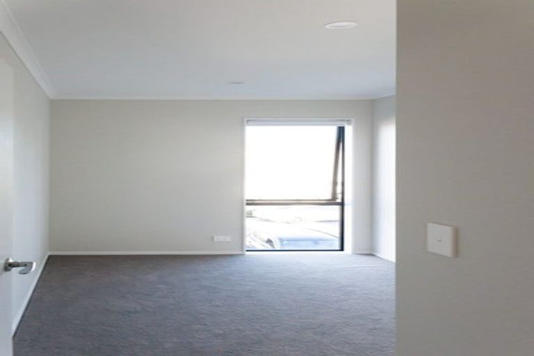 Photo of property in 20 Te Rito Road, Hobsonville, Auckland, 0616