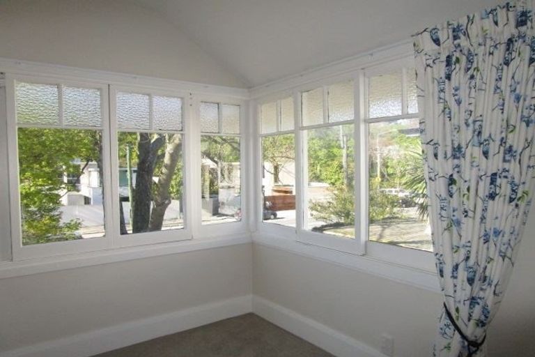 Photo of property in 37 Carlton Mill Road, Merivale, Christchurch, 8014