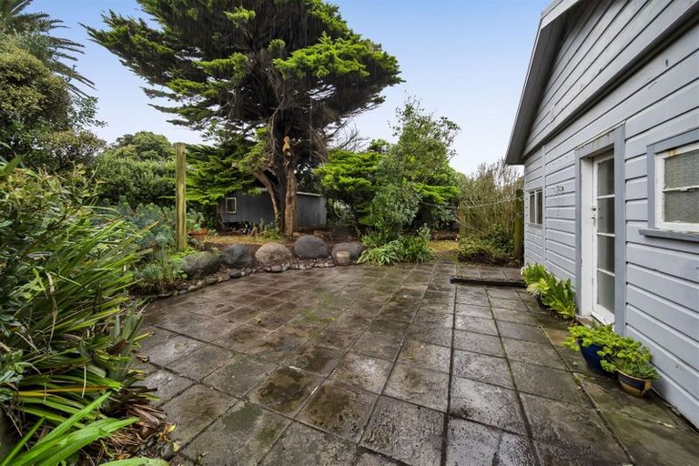 Photo of property in 10 Karora Street, Ohawe, Hawera, 4671