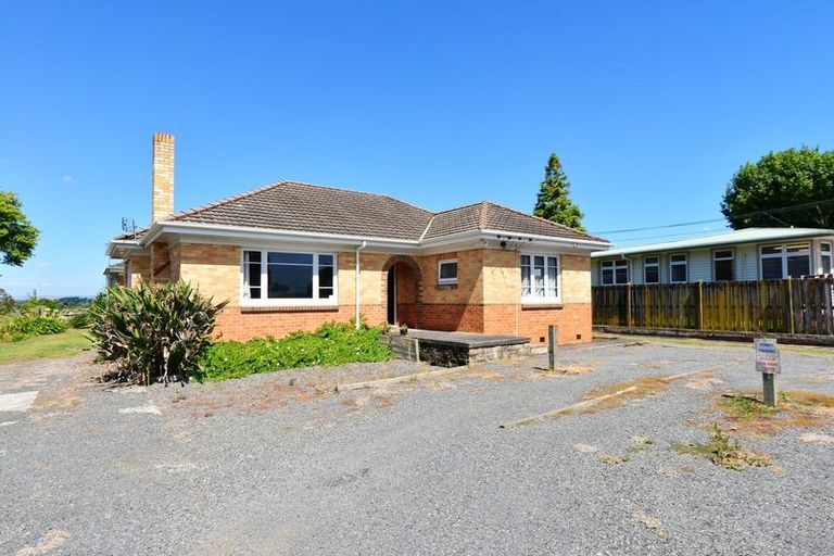 Photo of property in 196 Hillcrest Road, Hillcrest, Hamilton, 3216