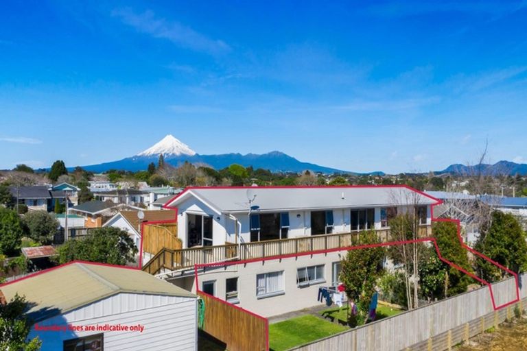Photo of property in 232/1a Carrington Street, Vogeltown, New Plymouth, 4310
