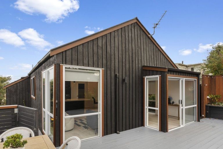 Photo of property in 50 Hawthorn Avenue, Mornington, Dunedin, 9011