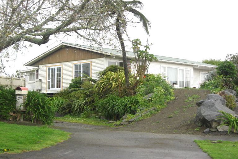 Photo of property in 11 Elliott Street, Waitara, 4320