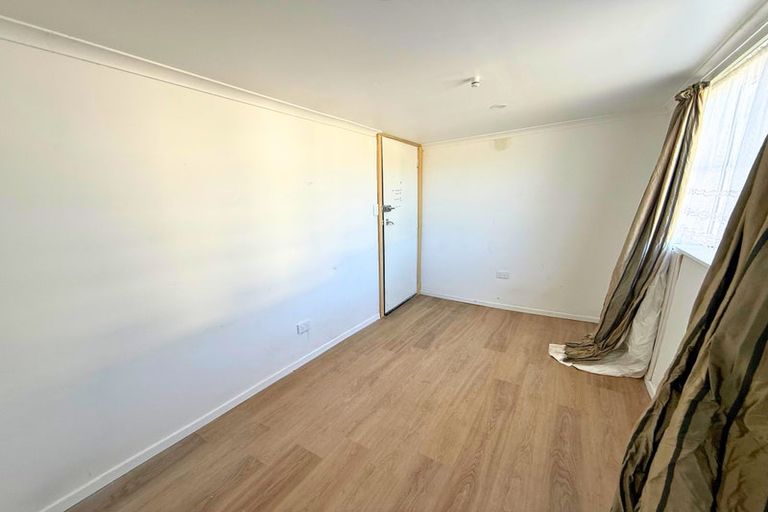 Photo of property in 7a Karaka Street, Castlecliff, Whanganui, 4501